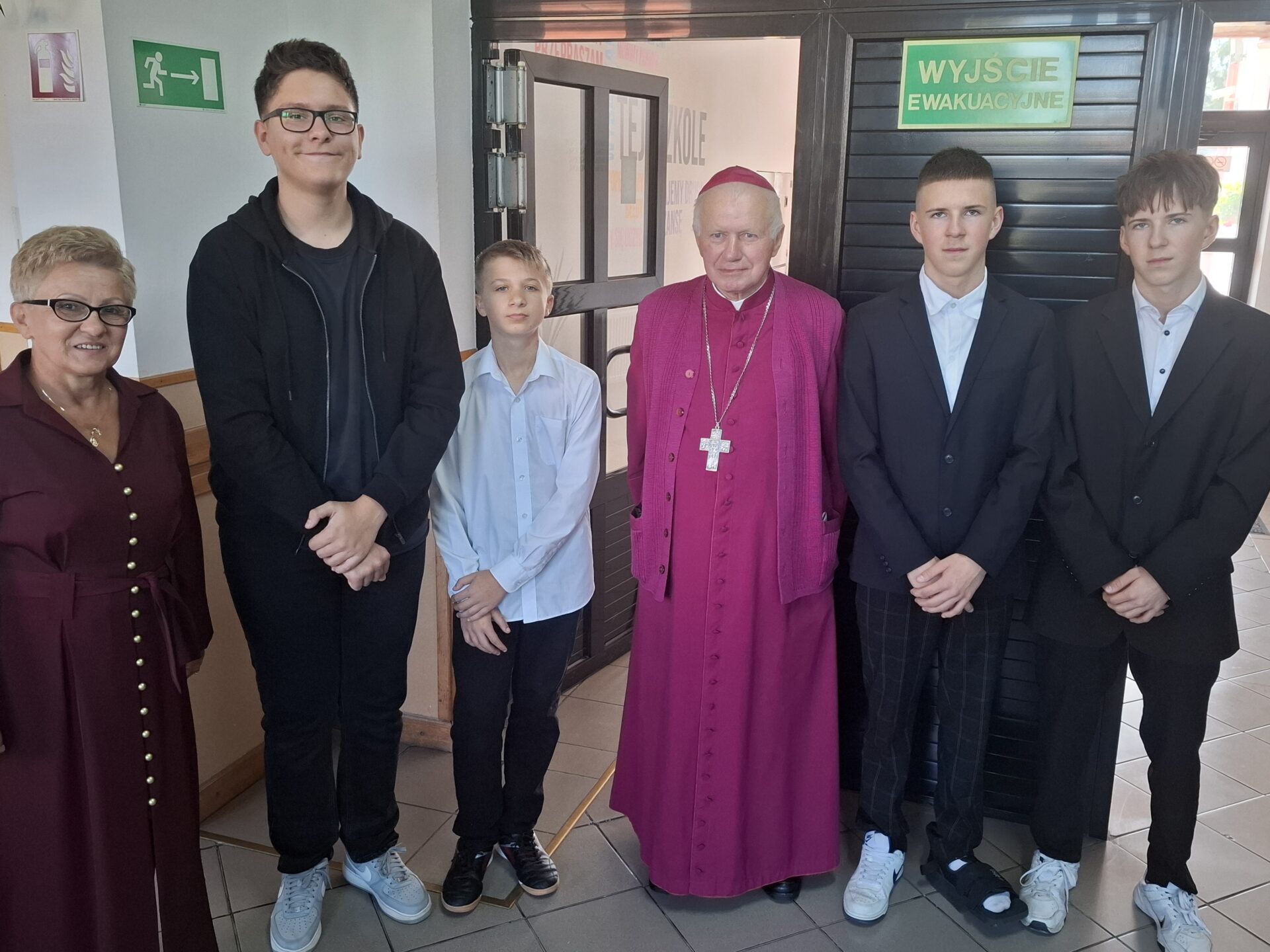 Odwiedziny Ks.&nbsp;Abpa Adama Szala w&nbsp;Szkole Podstawowej  im.&nbsp;Aleksandra Fredry w&nbsp;Nozdrzcu.